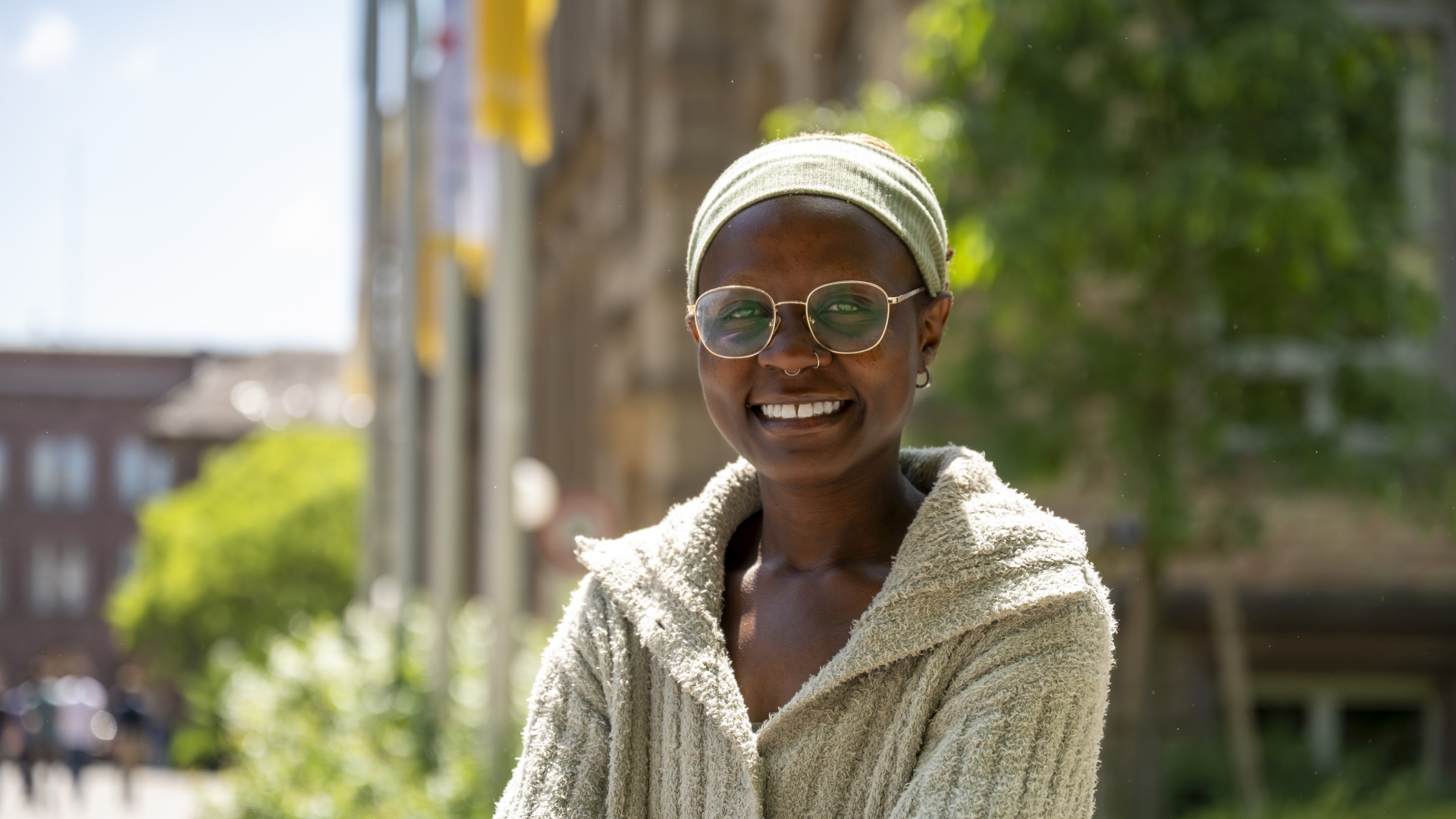 Rachel Amondi Odongo posiert für ein Portrait.