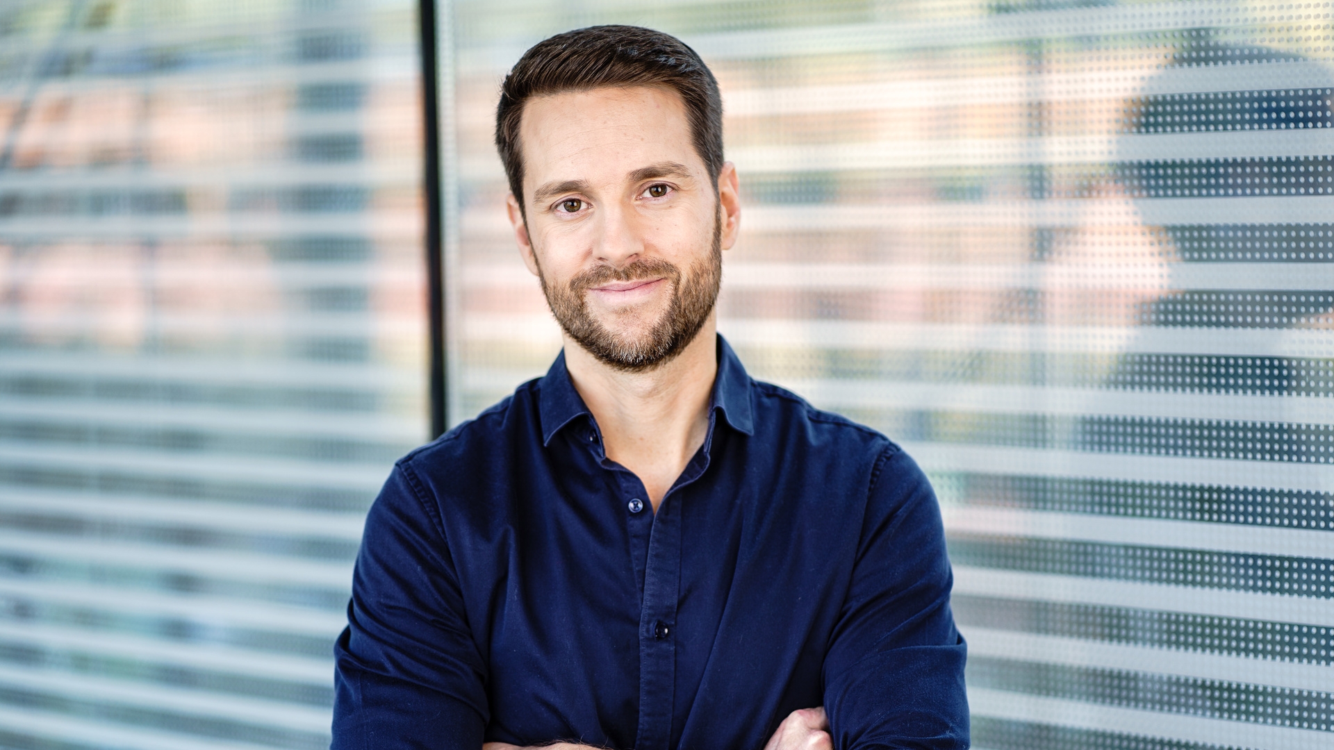 Portraitfoto von Mirko Drotschmann